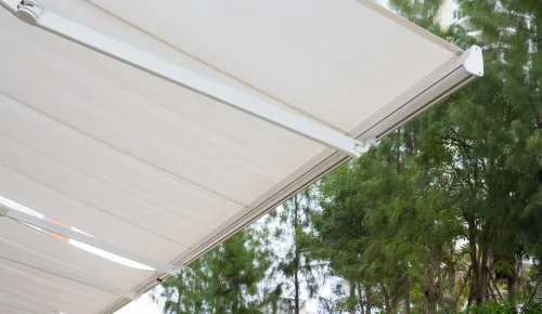 toldo retractil para jardín Madrid